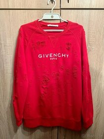 Givenchy, Levis, O’Neill, Under Armour