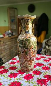 Mohutná japonská porcelánová váza značená