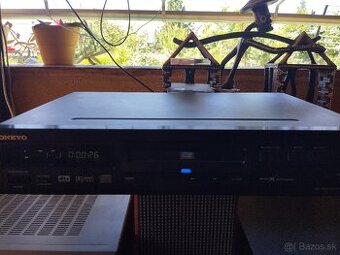 ONKYO Dvd prehrávač. - 1