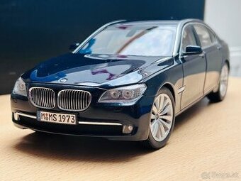 Bmw 7 kyosho 1:18
