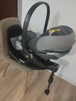 Vajíčko Cybex Cloud T+ spolu so základňou Cybex Base T - 1