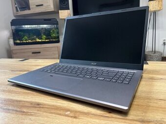 Acer Ai 15,6" | Ryzen 7 8840HS | 780m | 16GB/1TB 2025