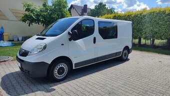 Predám dodávku Opel Vivaro 6 MIESTNE LONG 2,0cdti