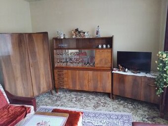 Ponúkam starý nábytok