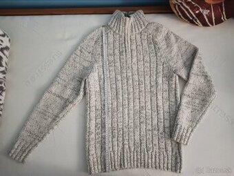 Pánsky pletený sveter. so zipsom na goliery