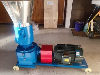 Peletovač, pelerovací stroj - 1