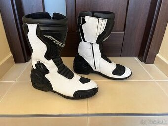 Čižmy Falco Oxegen, veľkosť 43