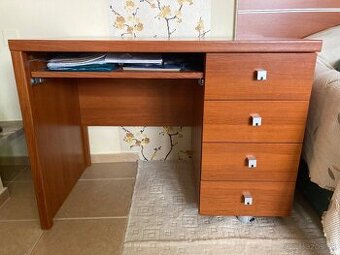 Pocitacovy/pisaci stol