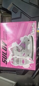 Predám dievčenské korčule na ľad