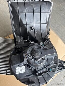 Ventilator kurenia  VW Touareg 7P6