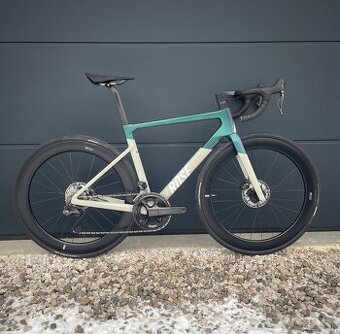 Rosé Xlite 06 Di2 Ultegra