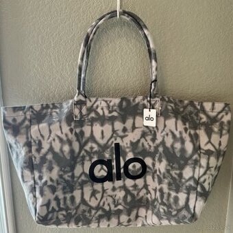 Alo Yoga taška
