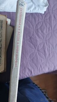 Ludovy odev v Helpe a v Pohorelej