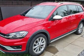 Volkswagen Golf Variant, Alltrack 1.8TSI 4x4 - málo KM