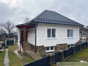 Zrekonštruovaný vidiecky dom na bývanie v obci Poproč