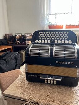 Heligonka Hohner Ouverture V