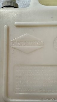 Bandasku plastimat predám 5 litrová.