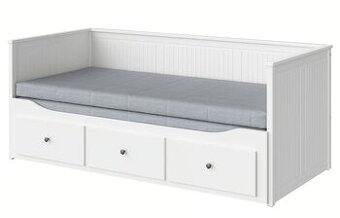 Posteľ Ikea