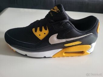 Nike botasky