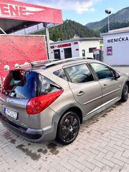 Peugeot 207SW