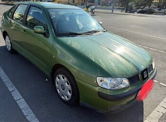 Predám SEAT Cordoba 1.4zelená metalíza 500€
