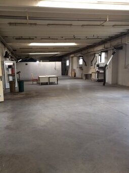 Prenájom haly – 500 a 1000 m² v budove v Dun.Strede