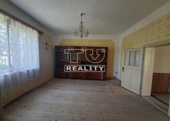 RODINNÝ DOM SVINNÁ NA POZEMKU 1920 M2
