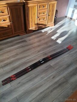 Predam nove bezky ROSSIGNOL,195 cm,bez viaz.SKIN