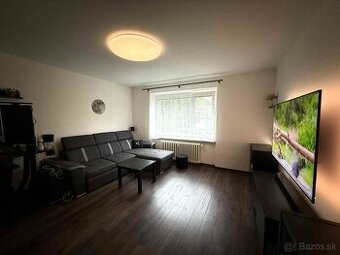 PRENÁJOM 2-izbový byt s pivnicou a parkovaním pri knižnici