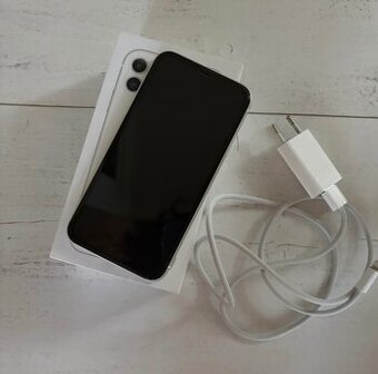 Predam iphone11 telefon