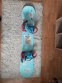 Predám snowboard robla milkshake set