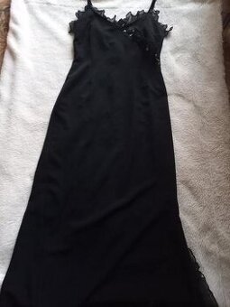 Spoločenské šaty dlhé