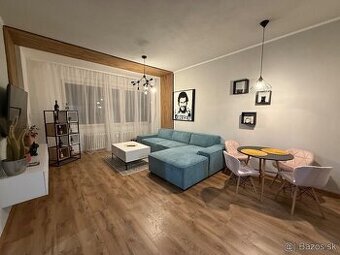 Na prenájom 2 izbový byt na Hlavnej ulici - Voľný ihned