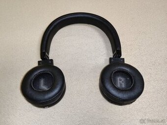 Preddám bluetooth slúchadlá JBL na náhradné diely.