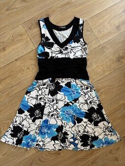 Letné kvetované šaty