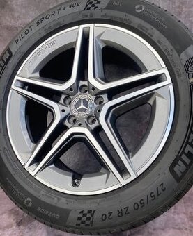 Letní top sada Mercedes GLE 275/50R20 113 W AMG