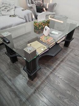 Konferenčný stolík