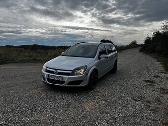 Opel astra h combi