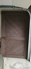 Drevené garážové dvere - 1