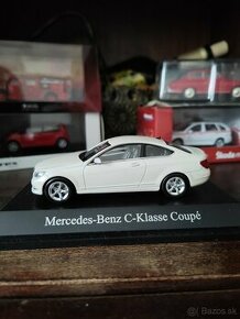 Mercedes Benz 1:43 časť 1 - 1