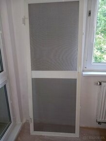 Sieťka na balkón - dvere