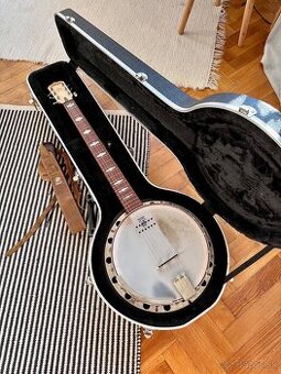 Deering gitara 6-strunové banjo
