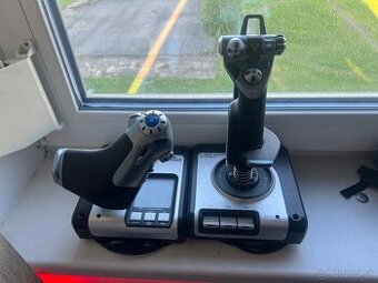 Logitech / Saitek X52 HOTAS