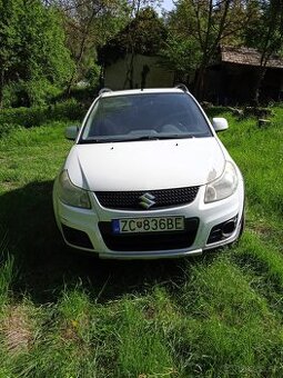 Suzuki SX4 1.5 benzín 2011