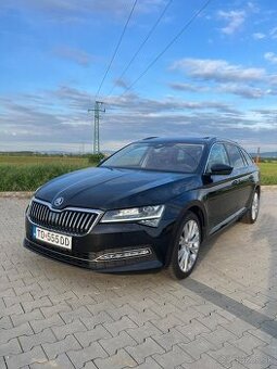 Škoda Superb 2.0 TDi DSG PREMIUM 110kw Combi Matrix Pano