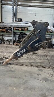 Jcb HM265 hydraulicke kladivo na bager
