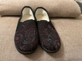 Papuče dámske - veľ. 37