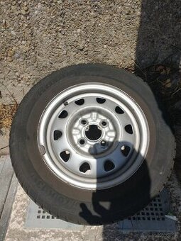 Zimne pneum.165/70R13