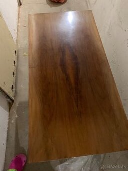 Retro konferenčný stolík