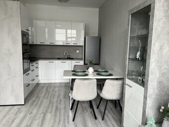 2 izb. byt v novostavbe OMNIA, Tomášikova ul.